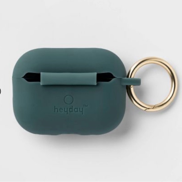 HEYDAY AirPod pro silicone case with keychain - Picture 3 of 3